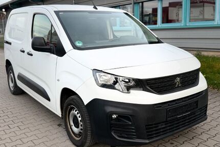 Peugeot Partner 100.000 km 8.399 &euro; Fellbach bei Stuttgart 70736