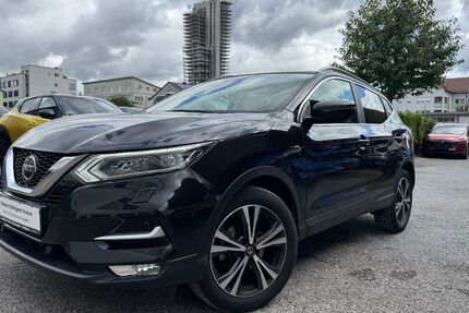 Nissan Qashqai 40.300 km 19.500 &euro; Fellbach 70734