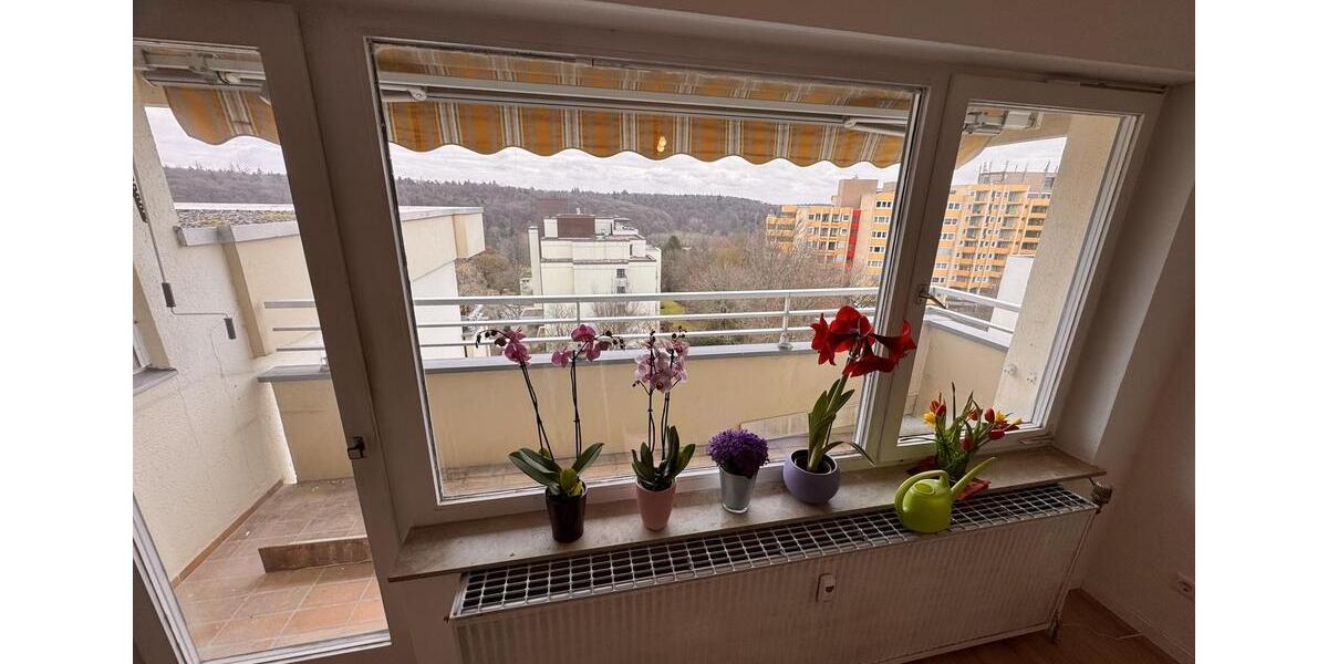 Etagenwohnung Stuttgart Degerloch - 3.5 Zimmer, 80 m&sup2;, 1.690&euro; | Angebot:25152049