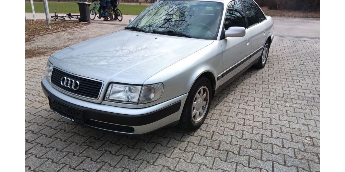 Audi 100 190.400 km 2.800 &euro; Neuhausen 75242