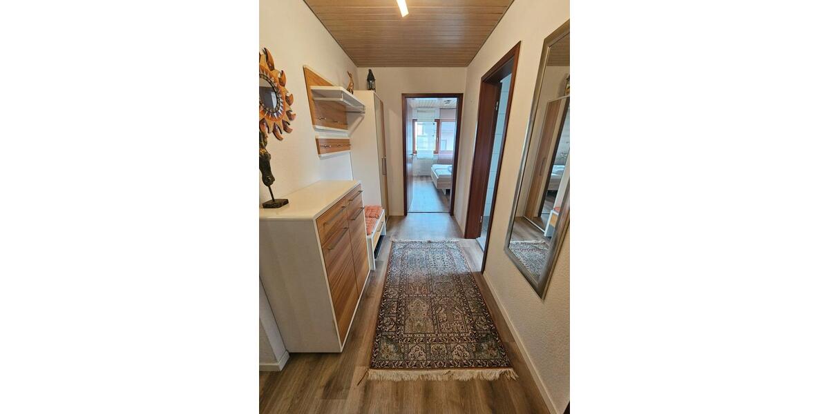 Etagenwohnung Sachsenheim - 3 Zimmer, 75 m&sup2;, 275.000&euro; | Angebot:24851897