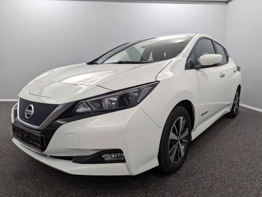 Nissan Leaf 17.400 km 11.499 € Reutlingen / Mittelstadt 72766