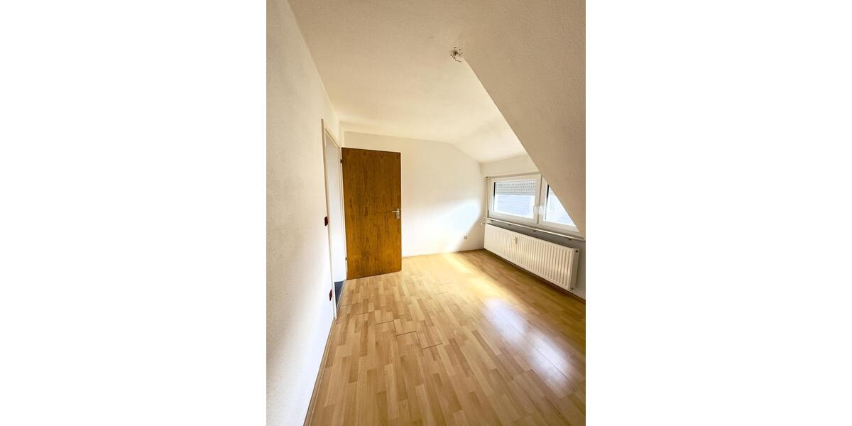 Etagenwohnung Korb - 4 Zimmer, 75 m&sup2;, 1.050&euro; | Angebot:26036401