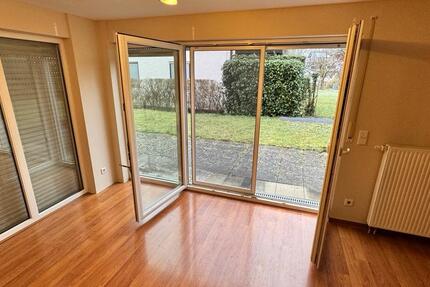 Helle 4-Zimmer-Wohnung mit Einbauküche und Tiefgaragenstellplatz 4 zimmer