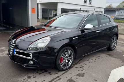 Alfa Romeo Giulietta 88.700 km 12.200 &euro; Ebersbach an der Fils 73061