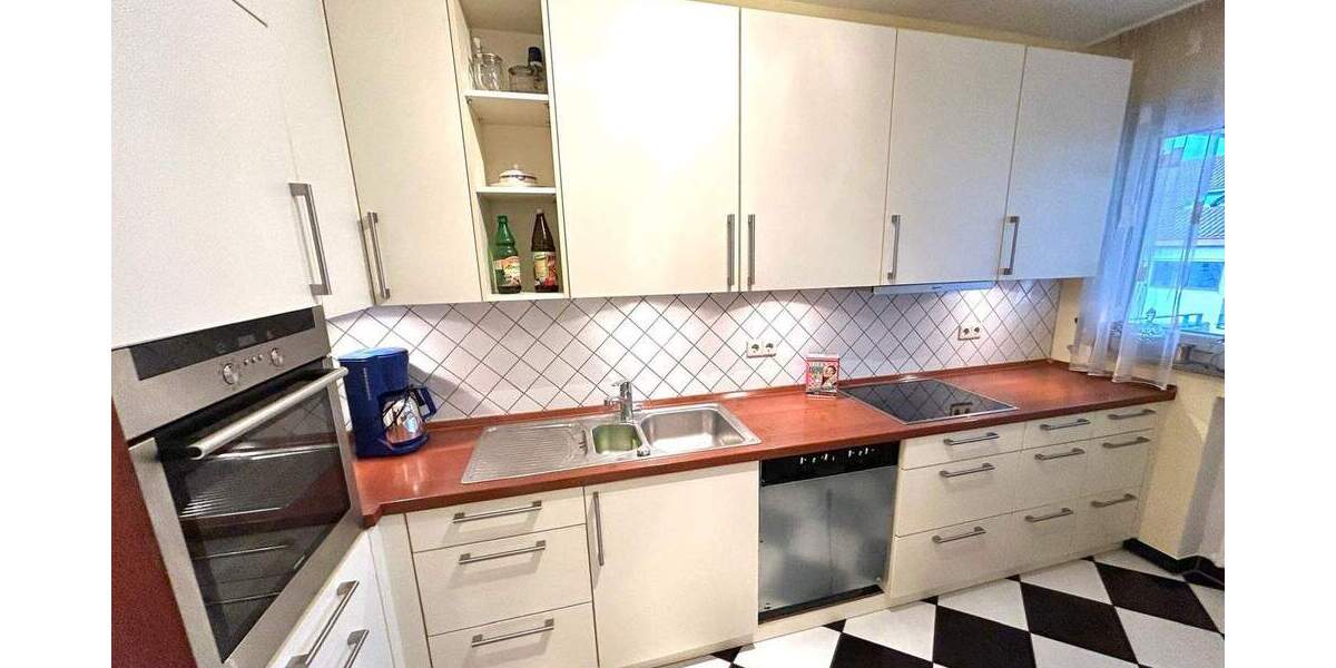 Etagenwohnung Stuttgart Hofen - 2 Zimmer, 61 m&sup2;, 235.000&euro; | Angebot:24657186