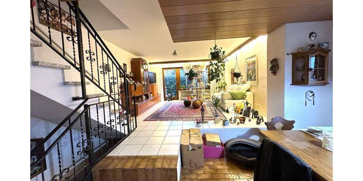 Mehrfamilienhaus, Wohnhaus Filderstadt Plattenhardt - 5 Zimmer, 139 m&sup2;, 440.000&euro; | Angebot:22601792