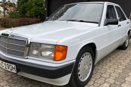 Mercedes-Benz 190 120.000 km 9.999 &euro; Renningen 71272