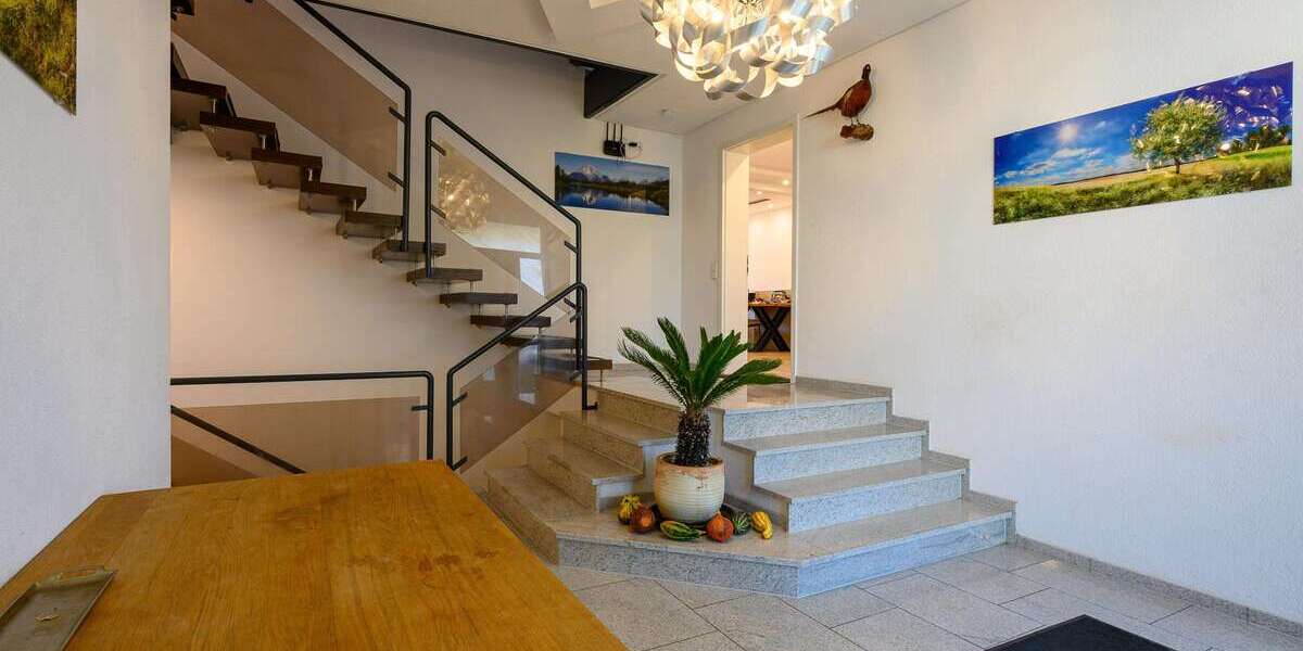 Einfamilienhaus Ditzingen - 10 Zimmer, 462 m&sup2;, 1.400.000&euro; | Angebot:25495066