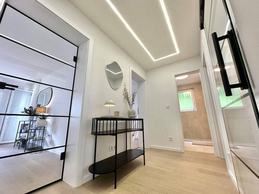 Sanierter Wohntraum mit Stellplatz und Designkonzept
