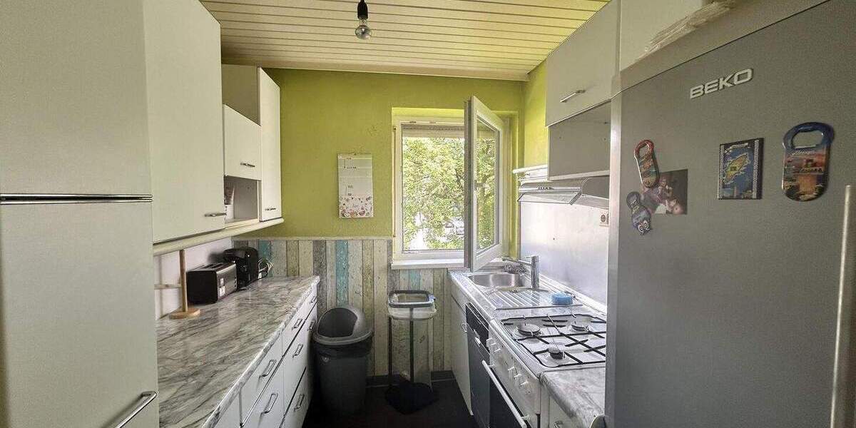 Clever wohnen, statt teuer kaufen! Charmante 3 Zimmer-Wohnung im Erbbaurecht in Zuffenhausen (Rot) 3 zimmer