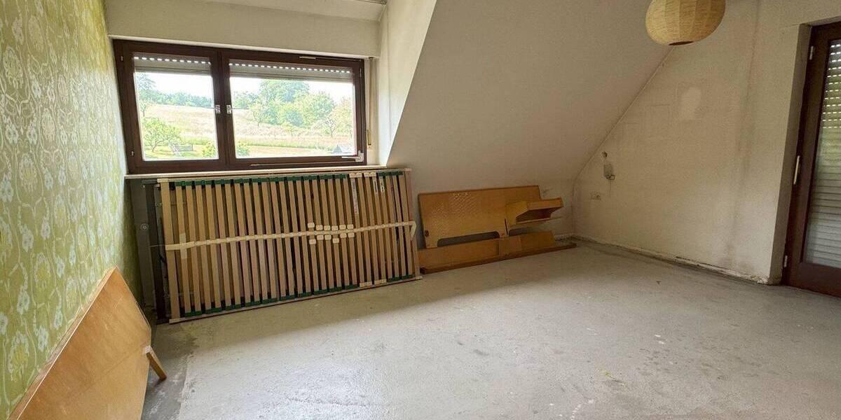 großzügiges Reiheneckhaus - Ausbaupotenzial - ruhige Lage 5 zimmer