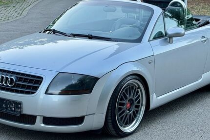 Audi TT 313.000 km 4.387 &euro; Stuttgart 70469
