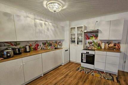 Wohnung Markgröningen - 3 Zimmer, 100 m&sup2;, 1.330&euro; | Angebot:24699876