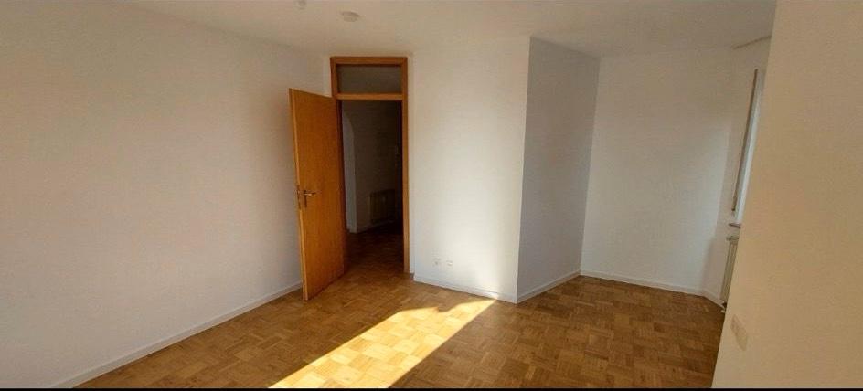 Etagenwohnung Böblingen Dagersheim - 3 Zimmer, 94 m&sup2;, 1.680&euro; | Angebot:26114792