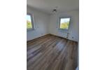 Etagenwohnung Tamm - 3.5 Zimmer, 90 m&sup2;, 1.350&euro; | Angebot:26339962