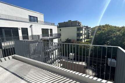 Wohnung zum Mieten in Stuttgart 2.190 € 120 m² 5 zimmer