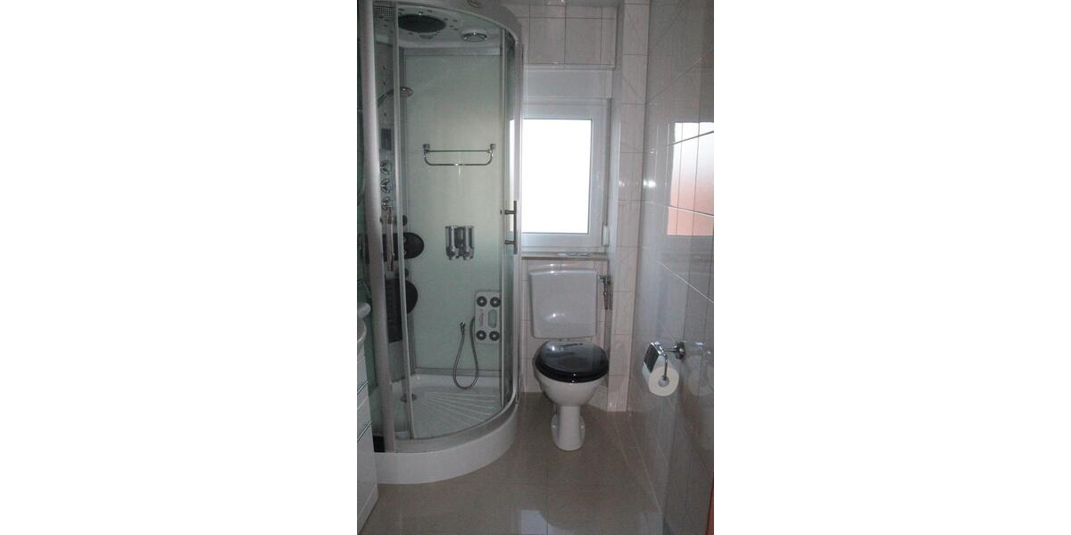 Dachgeschoßwohnung Stuttgart Neuwirtshaus - 3 Zimmer, 56 m&sup2;, 760&euro; | Angebot:26248981