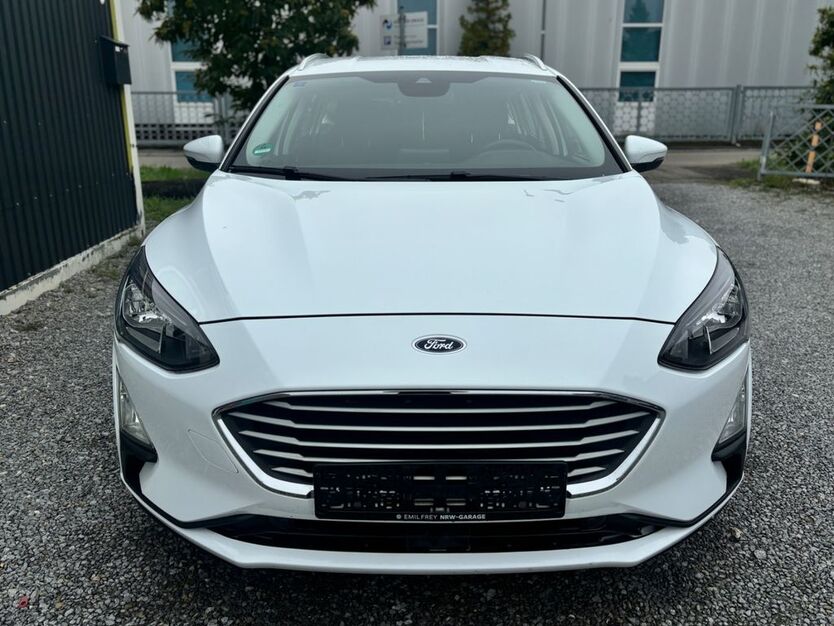 Ford Focus 117.500 km 11.999 € Sindelfingen 71069