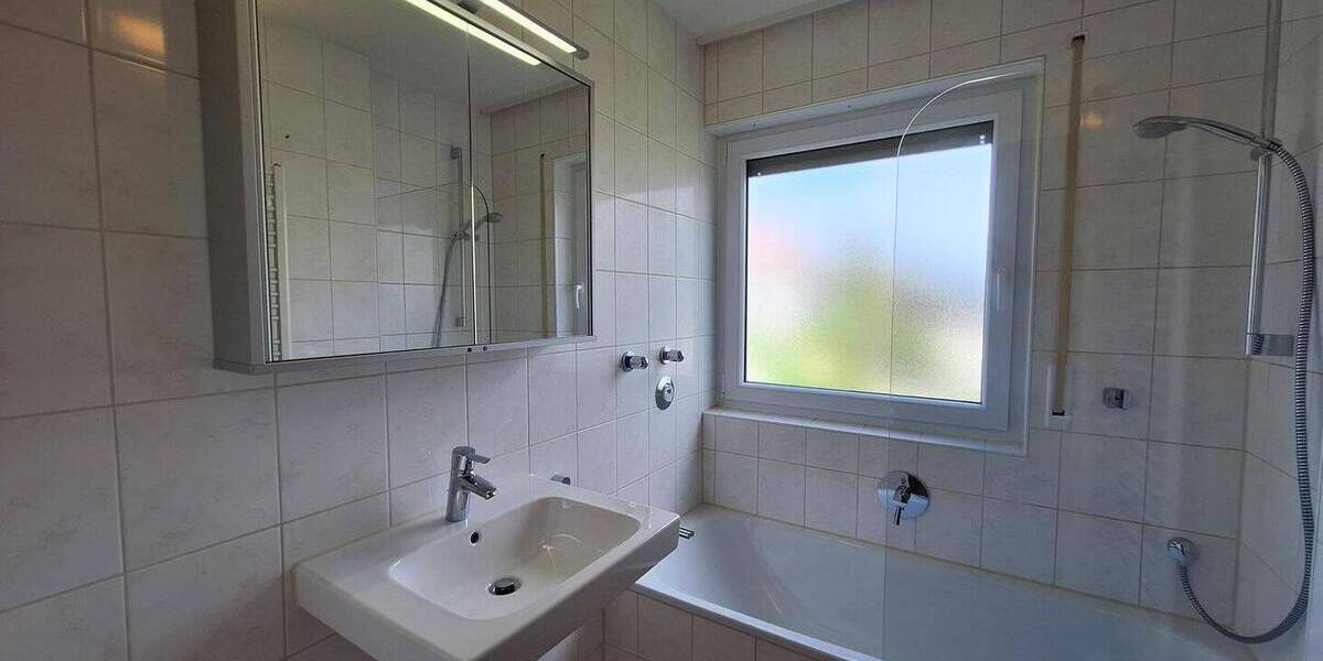 Etagenwohnung Stuttgart Riedenberg - 3 Zimmer, 71 m&sup2;, 324.000&euro; | Angebot:26659189