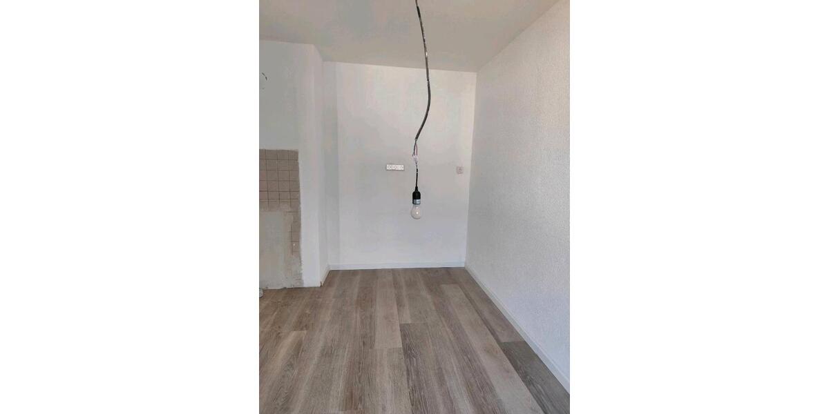 Reihenhaus Esslingen am Neckar Pliensauvorstadt - 4 Zimmer, 106 m&sup2;, 1.450&euro; | Angebot:26296303