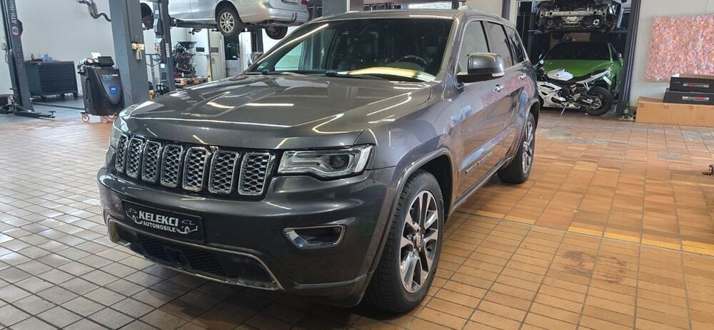 Grand Cherokee