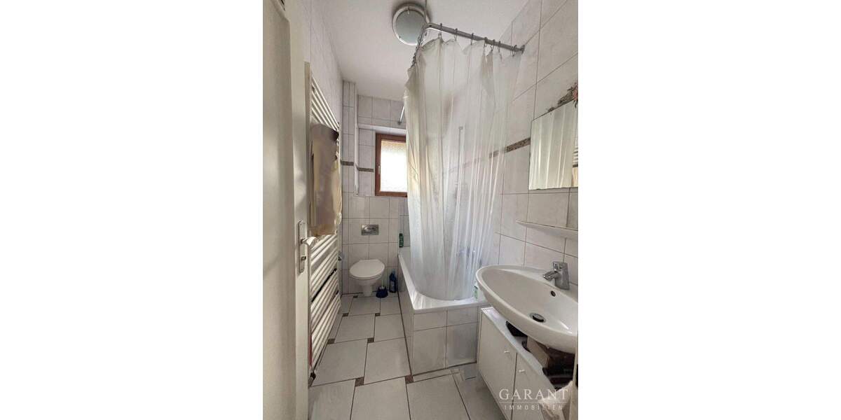 Etagenwohnung Stuttgart Ost - 3 Zimmer, 66 m&sup2;, 250.000&euro; | Angebot:25707804