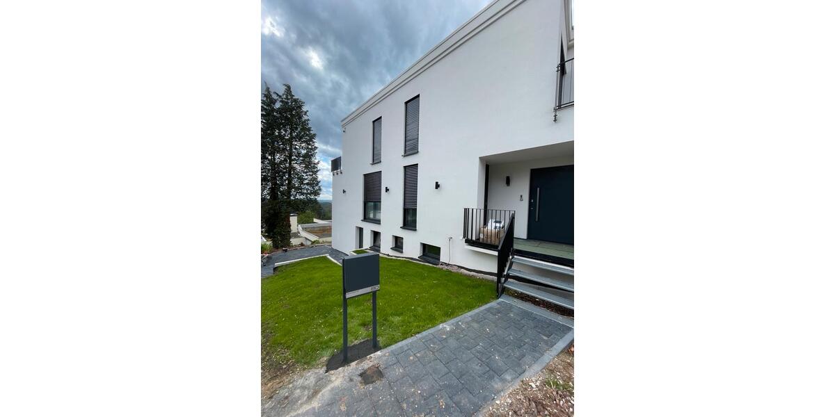 Doppelhaushälfte Plochingen - 3 Zimmer, 113 m&sup2;, 2.000&euro; | Angebot:24681829