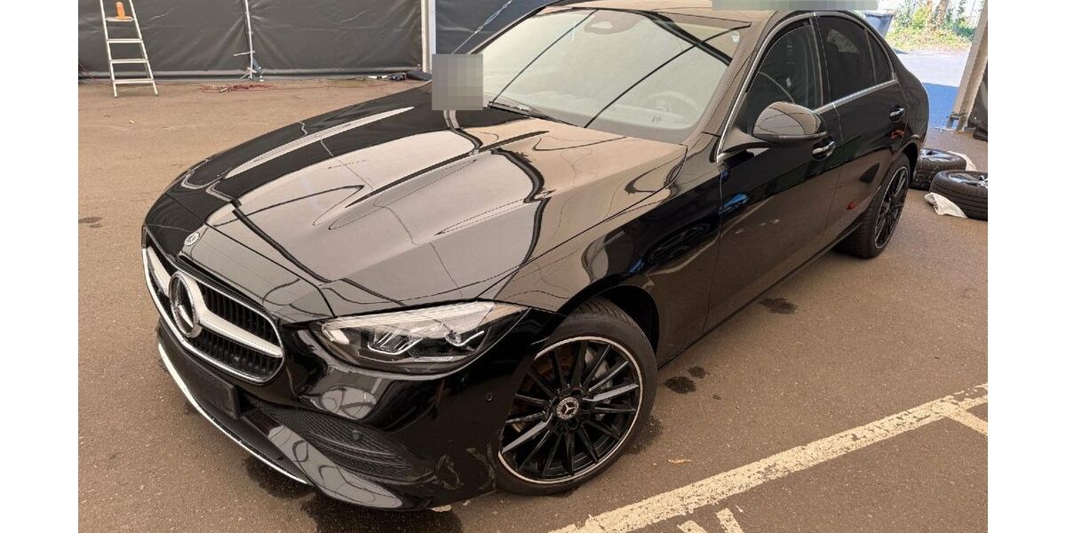 Mercedes-Benz C 300 165.896 km 27.770 &euro; Weinstadt 71384