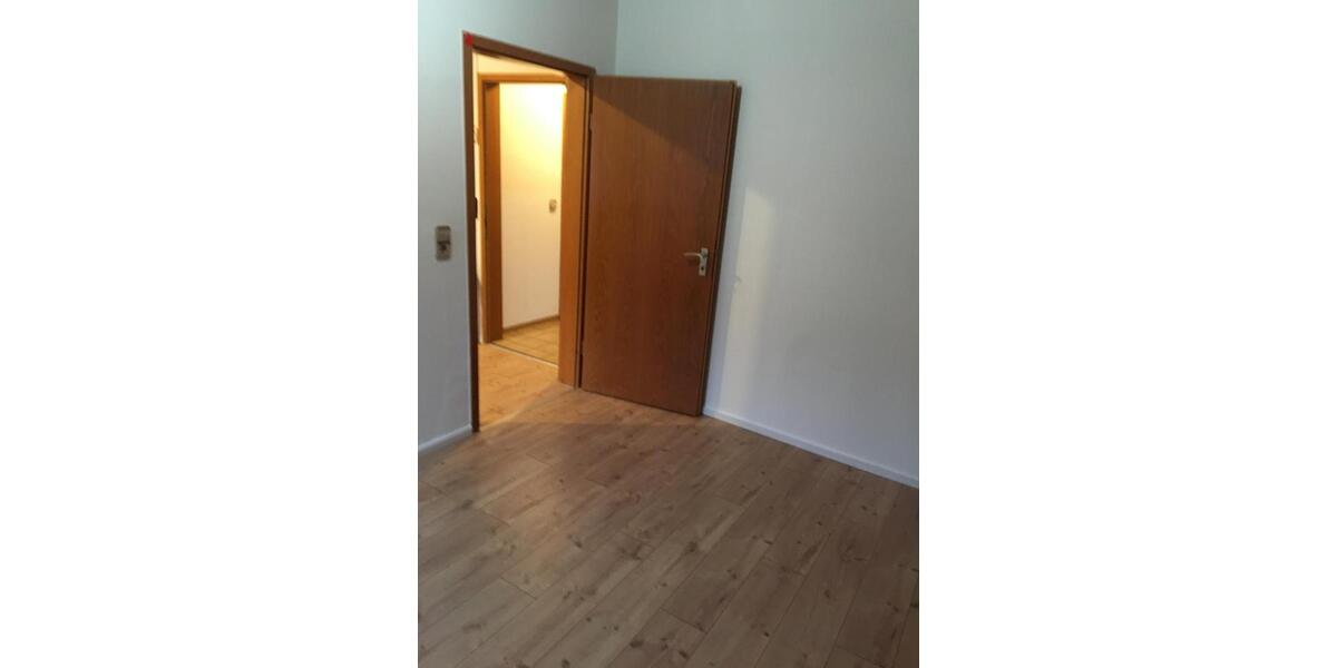 Dachgeschoßwohnung Stuttgart Vaihingen - 2 Zimmer, 45 m&sup2;, 790&euro; | Angebot:26593050