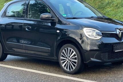 Renault Twingo 63.000 km 7.900 &euro; Fellbach 70736
