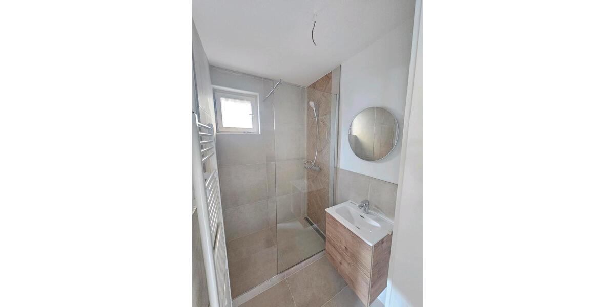 Reihenhaus Esslingen am Neckar Hegensberg - 6 Zimmer, 120 m&sup2;, 620.000&euro; | Angebot:25253485