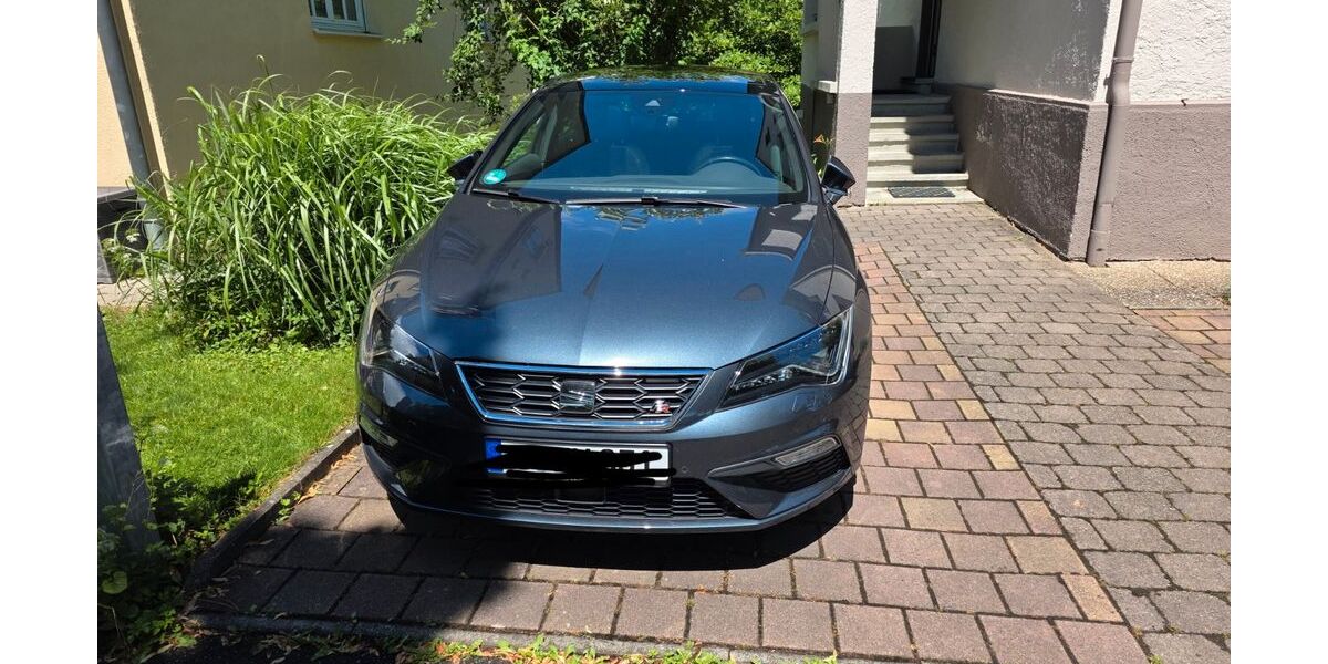 Seat Leon 96.000 km 12.700 &euro; Tübingen 72074