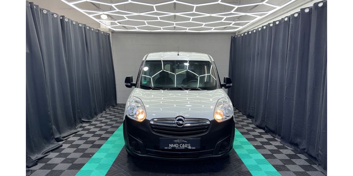 Opel Combo 130.000 km 6.897 &euro; Bietigheim-Bissingen 74321