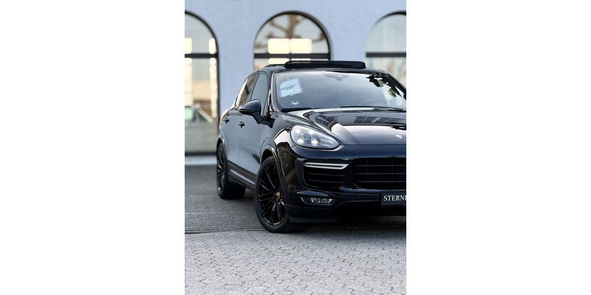 Porsche Cayenne 109.000 km 41.900 &euro; Ebersbach an der Fils 73061