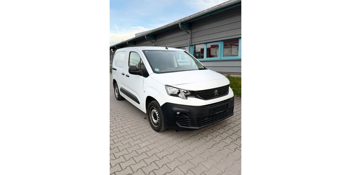 Peugeot Partner 100.000 km 7.999 &euro; Fellbach bei Stuttgart 70736