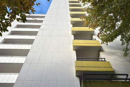 2,5-Zimmer-Wohnung ab 60 Jahren oder Schwerbehinderung nur mit Wohnberechtigungsschein 2 zimmer