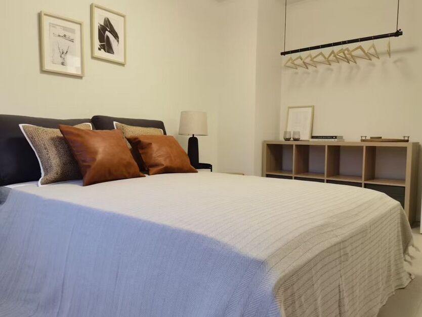 Möbliertes 2-Zimmer-Wohnung mit Terrasse im beliebten Märchenviertel