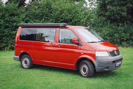 VW T5 Transporter 300.000 km 5.500 &euro; Esslingen 73730