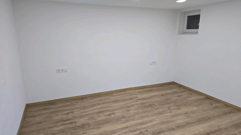 Erdgeschoßwohnung Fellbach - 2 Zimmer, 60 m&sup2;, 950&euro; | Angebot:26278575