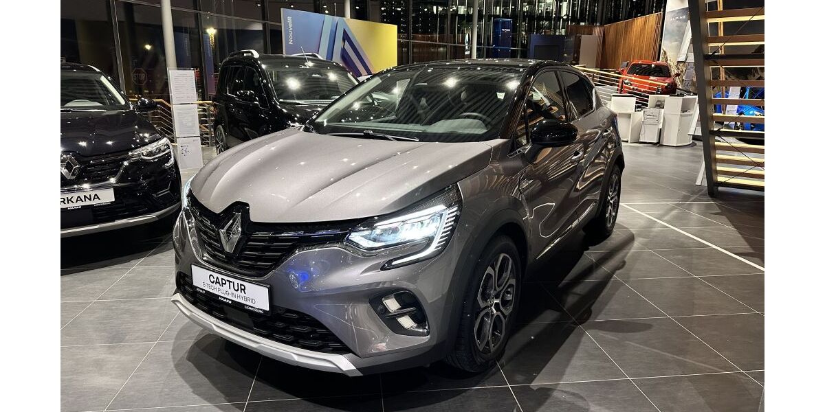 Renault Captur 16.130 km 23.900 &euro; Ludwigsburg 71636