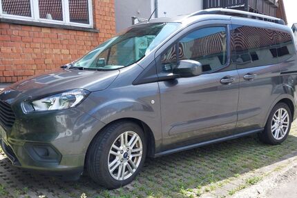 Ford Tourneo Courier 76.600 km 10.600 € Affalterbach 71563