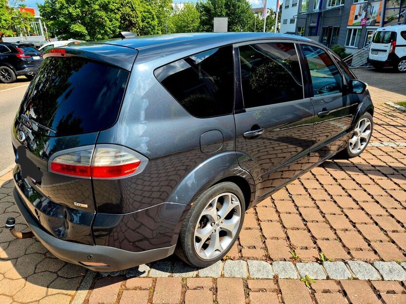 Ford S-Max 324.200 km 1.899 € Filderstadt 70794