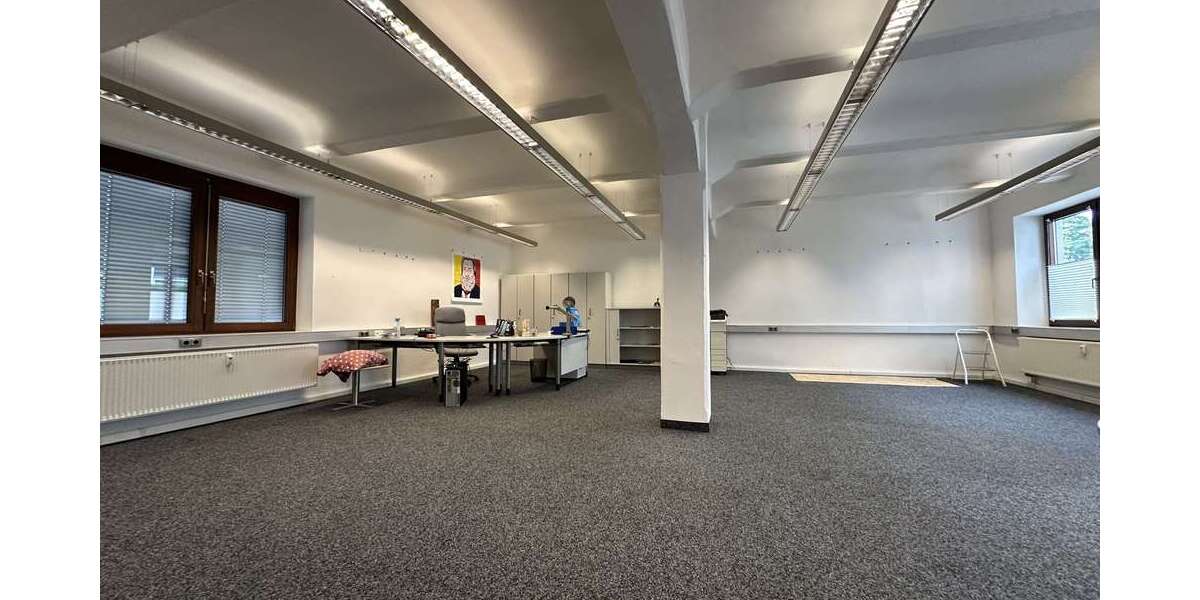 Gewerbeobjekt Stuttgart / Zuffenhausen Zuffenhausen - 930&euro; | Angebot:27295343