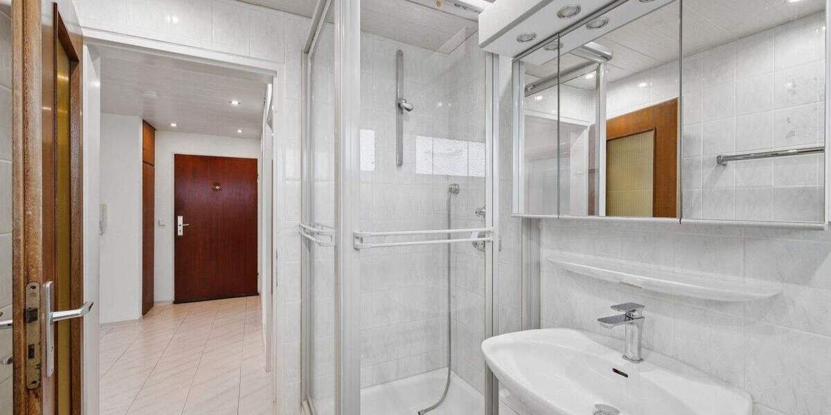 Etagenwohnung Stuttgart / Stammheim Stammheim - 3 Zimmer, 76 m&sup2;, 329.000&euro; | Angebot:24992528