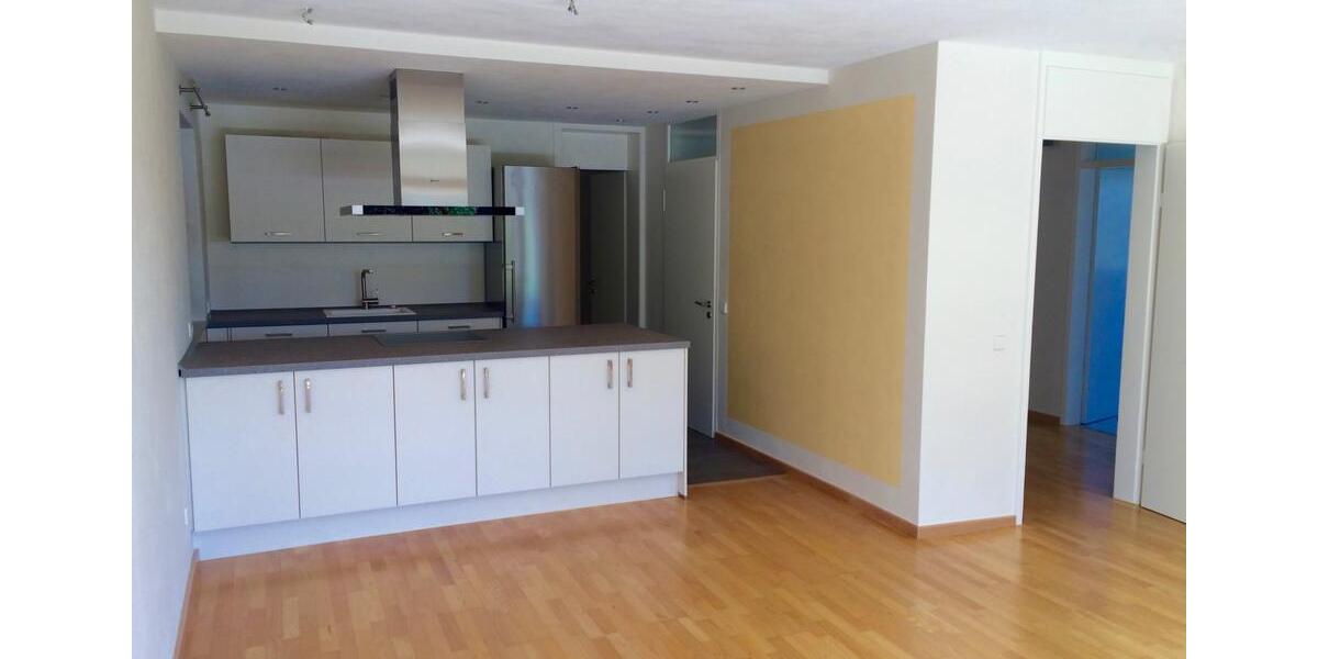 Erdgeschoßwohnung Esslingen am Neckar Brühl - 3 Zimmer, 103 m&sup2;, 1.200&euro; | Angebot:25048736