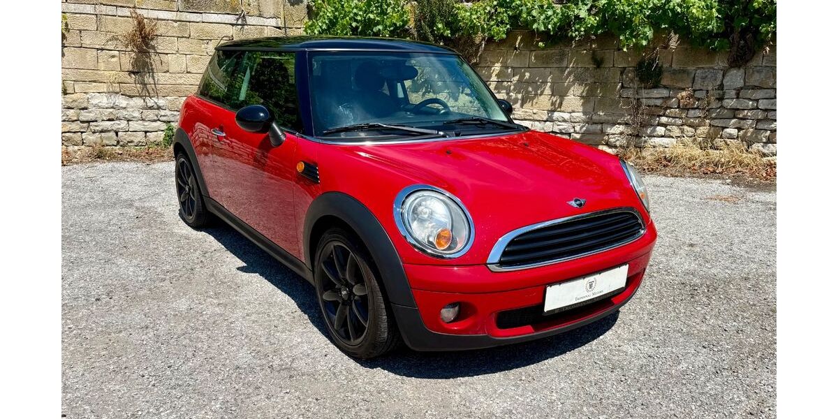 Mini ONE 172.569 km 3.650 &euro; Walheim 74399