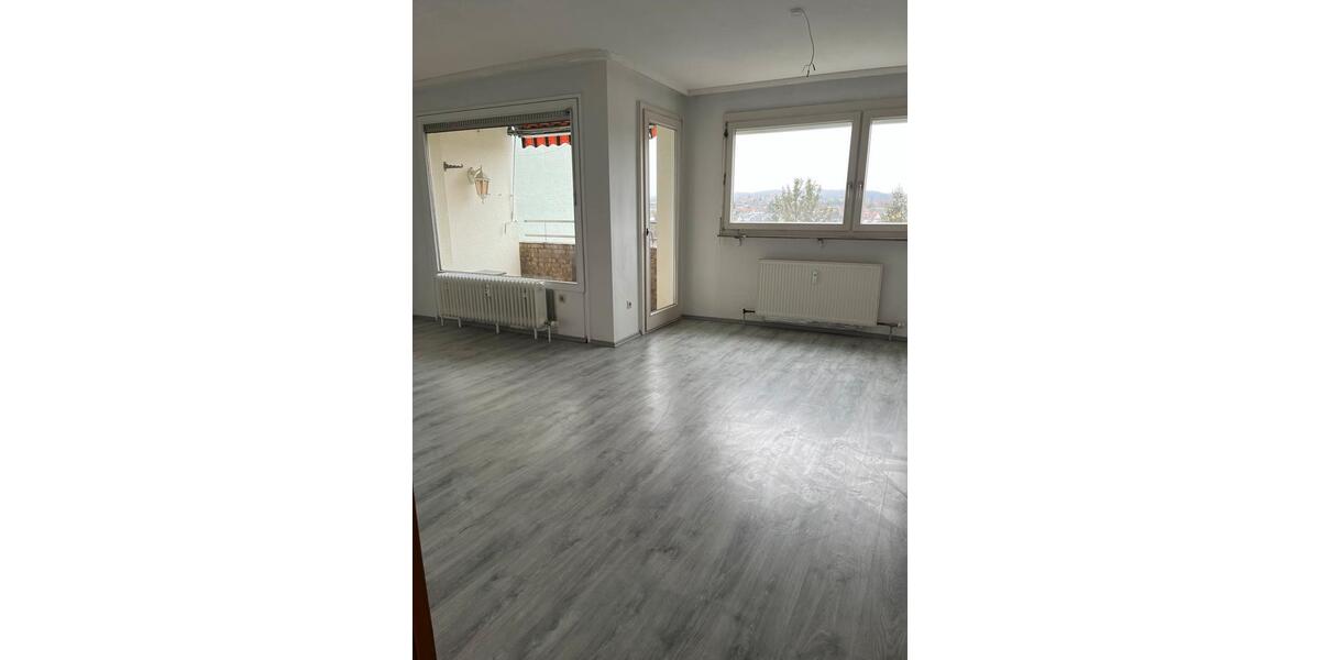 Etagenwohnung Kirchheim unter Teck - 3 Zimmer, 83 m&sup2;, 1.000&euro; | Angebot:24459732