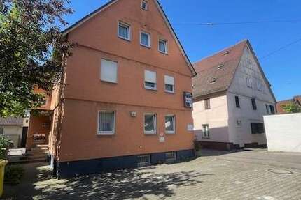 Haus Untertürkheim Untertürkheim - 11 Zimmer, 275 m&sup2;, 890.000&euro; | Angebot:26903156