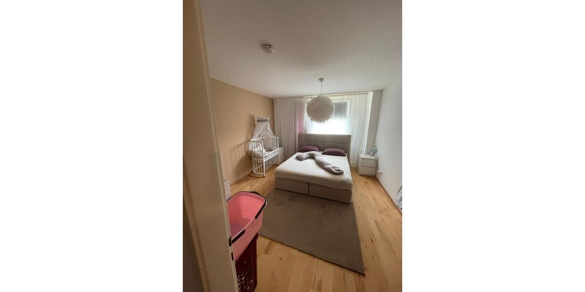 Etagenwohnung Stuttgart Birkach - 3 Zimmer, 89 m&sup2;, 1.200&euro; | Angebot:25446978